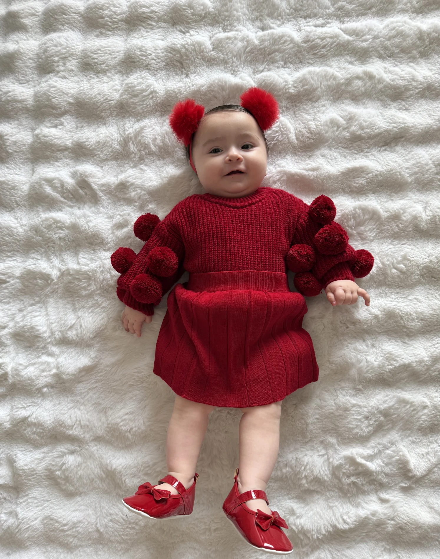 Selanik Örgüsü Kumaşlı Ponpon  Detaylı Triko Etekli 3’lü Takım