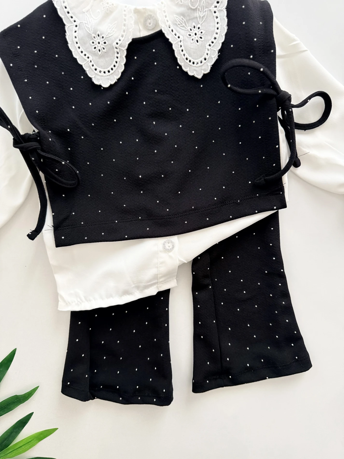 Parıltılı Taşlı Süveterli İspanyol Pantalonlu 3’lü Takım