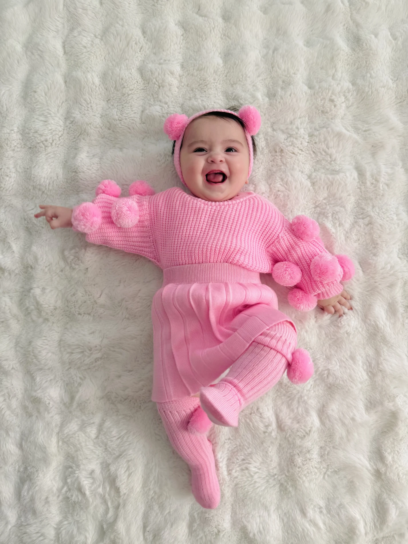 Selanik Örgüsü Kumaşlı Ponpon  Detaylı Triko Etekli 3’lü Takım