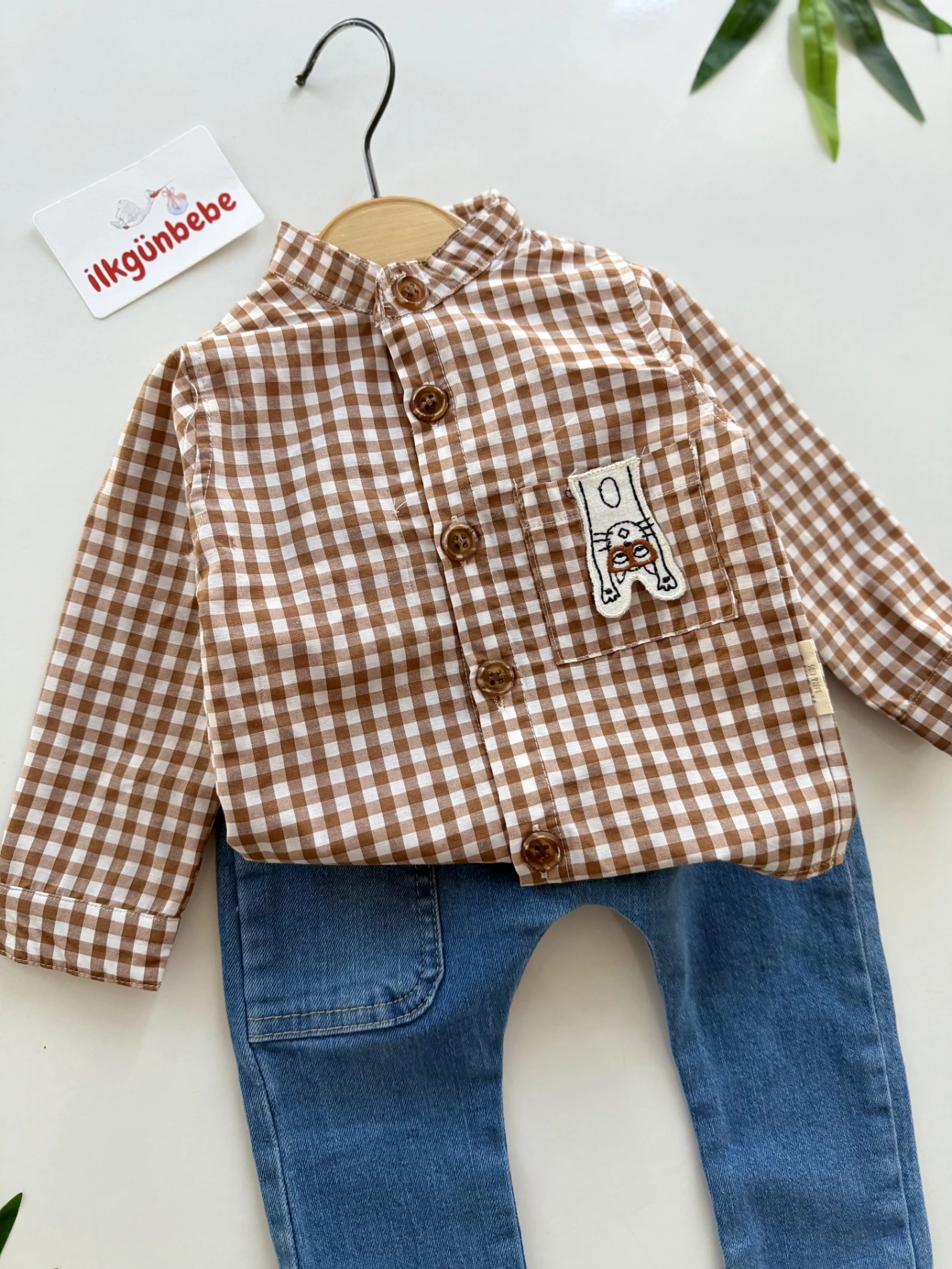 Kedi Nakışlı Kot Pantalonlu Takım