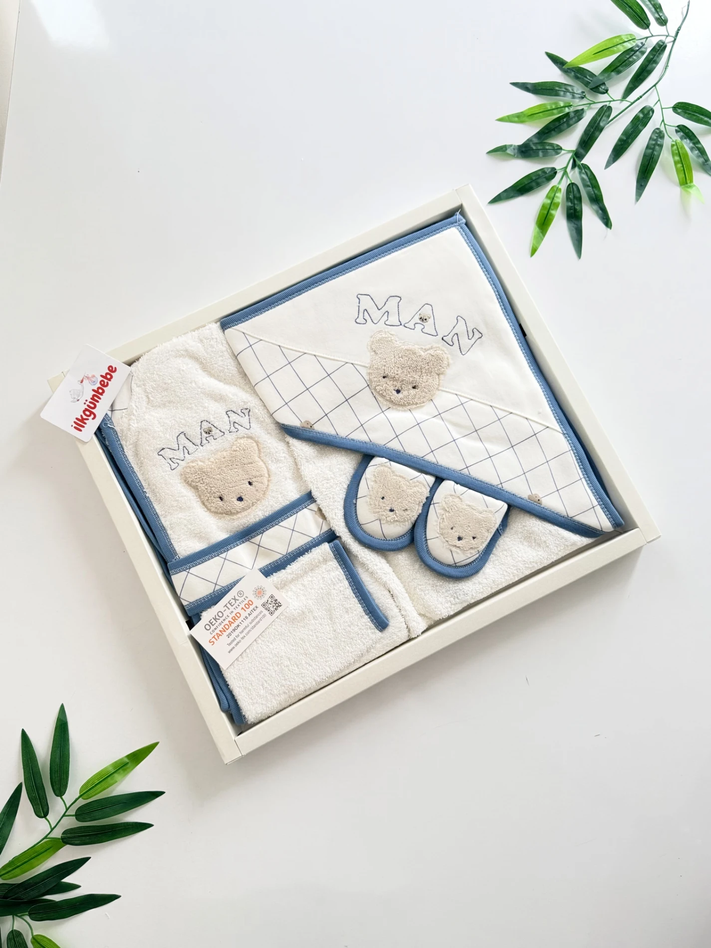 4 Parça Bornozlu Havlulu %100 Pamuk Organik Set