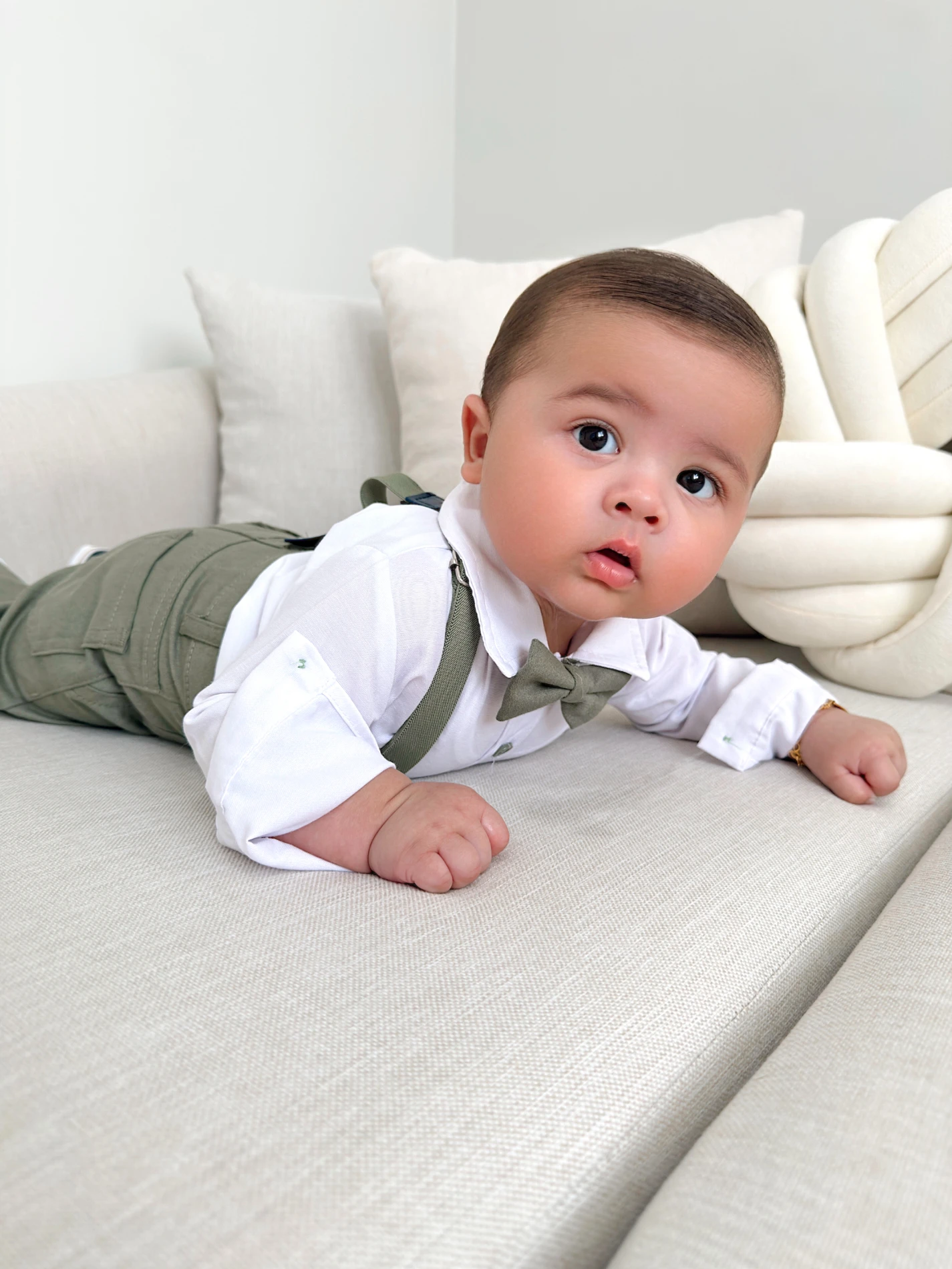 Papyonlu Askılı Özel Koleksiyon Şık Takım ( DAR KALIP ) 