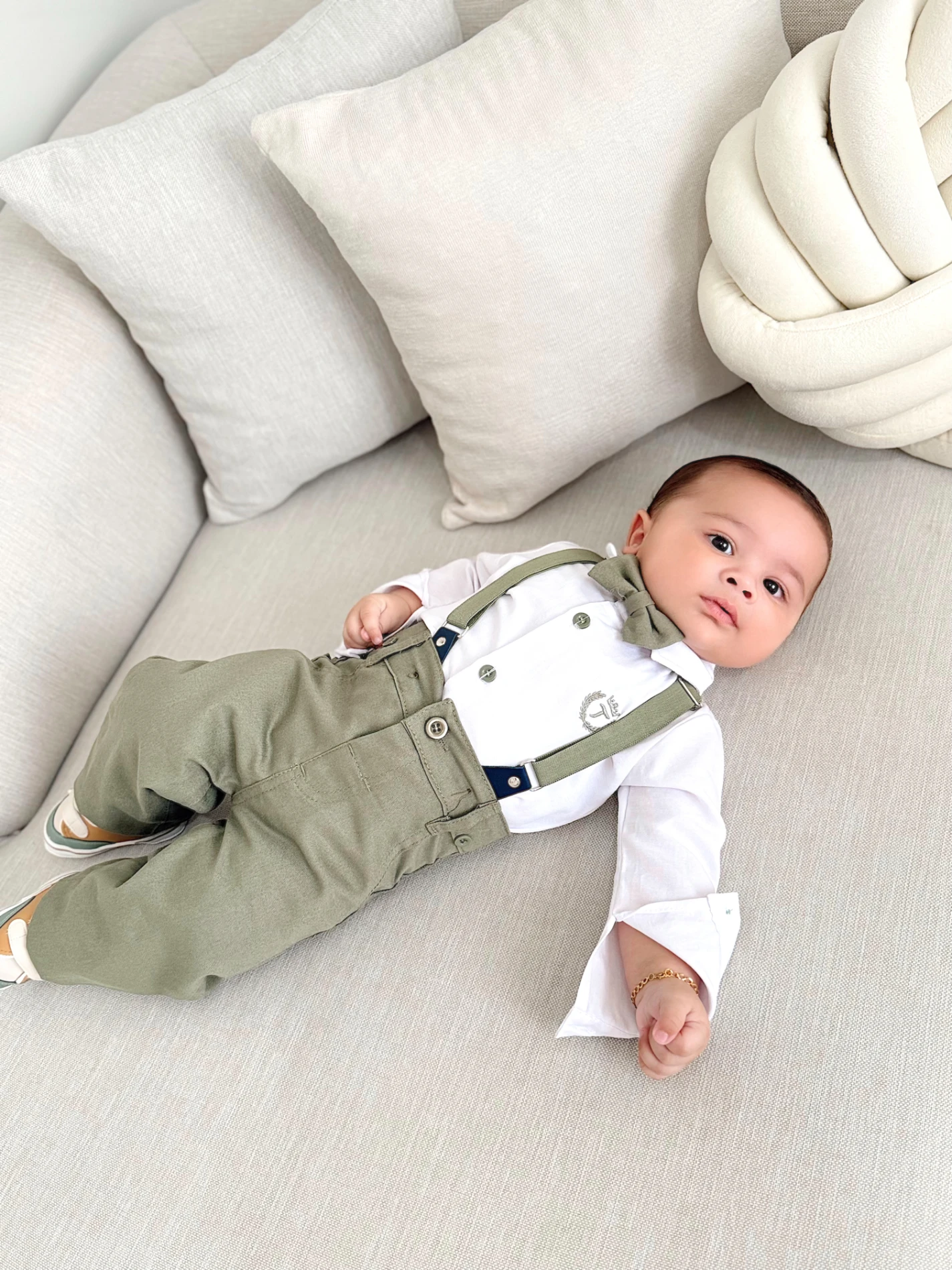 Papyonlu Askılı Özel Koleksiyon Şık Takım ( DAR KALIP ) 