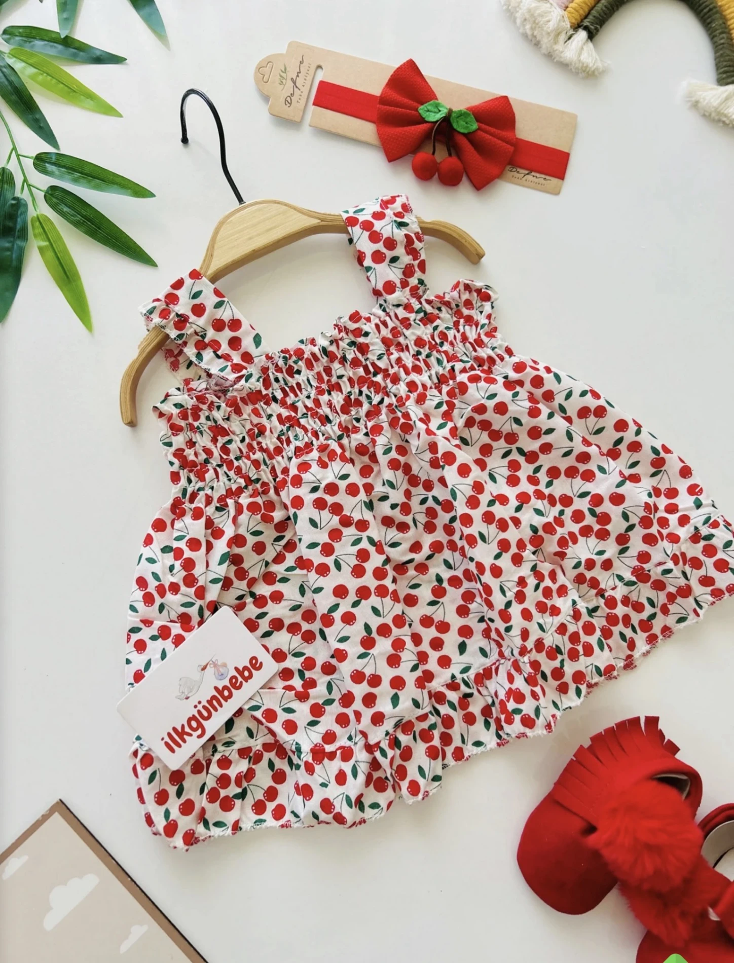 Kiraz  Desenli Kampanyalı Elbise 