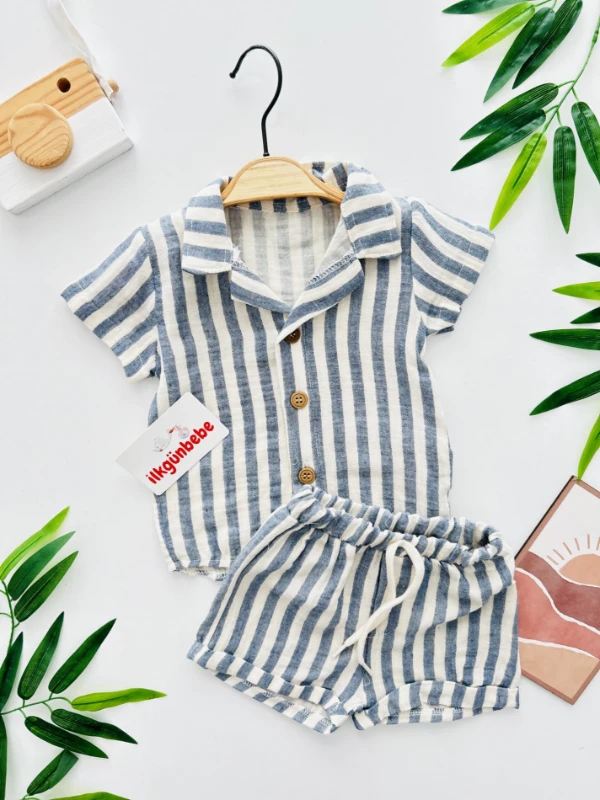 Çizgili Müslin Kumaş Gömlekli Şortlu Yazlık Takım