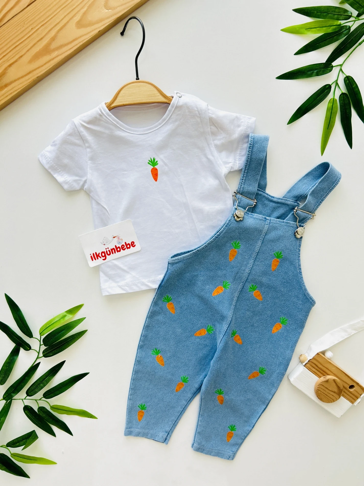 Havuç  Nakışlı Örme Yumuşacık Likralı Esnek Kumaşlı Salopetli 2’li Premium Kalite Set