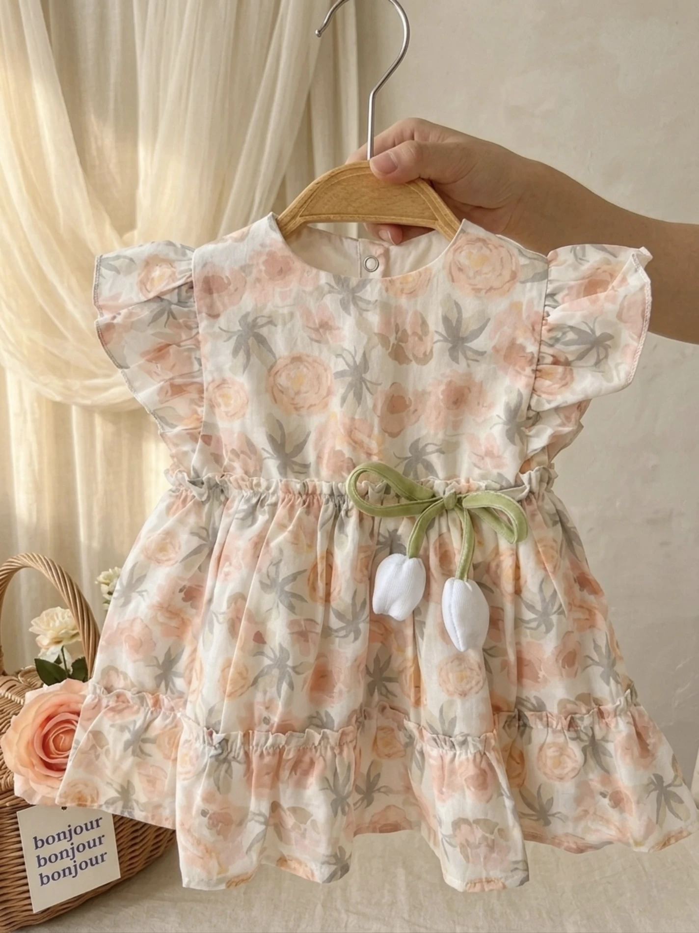 Lale Aksesuarlı Elbise