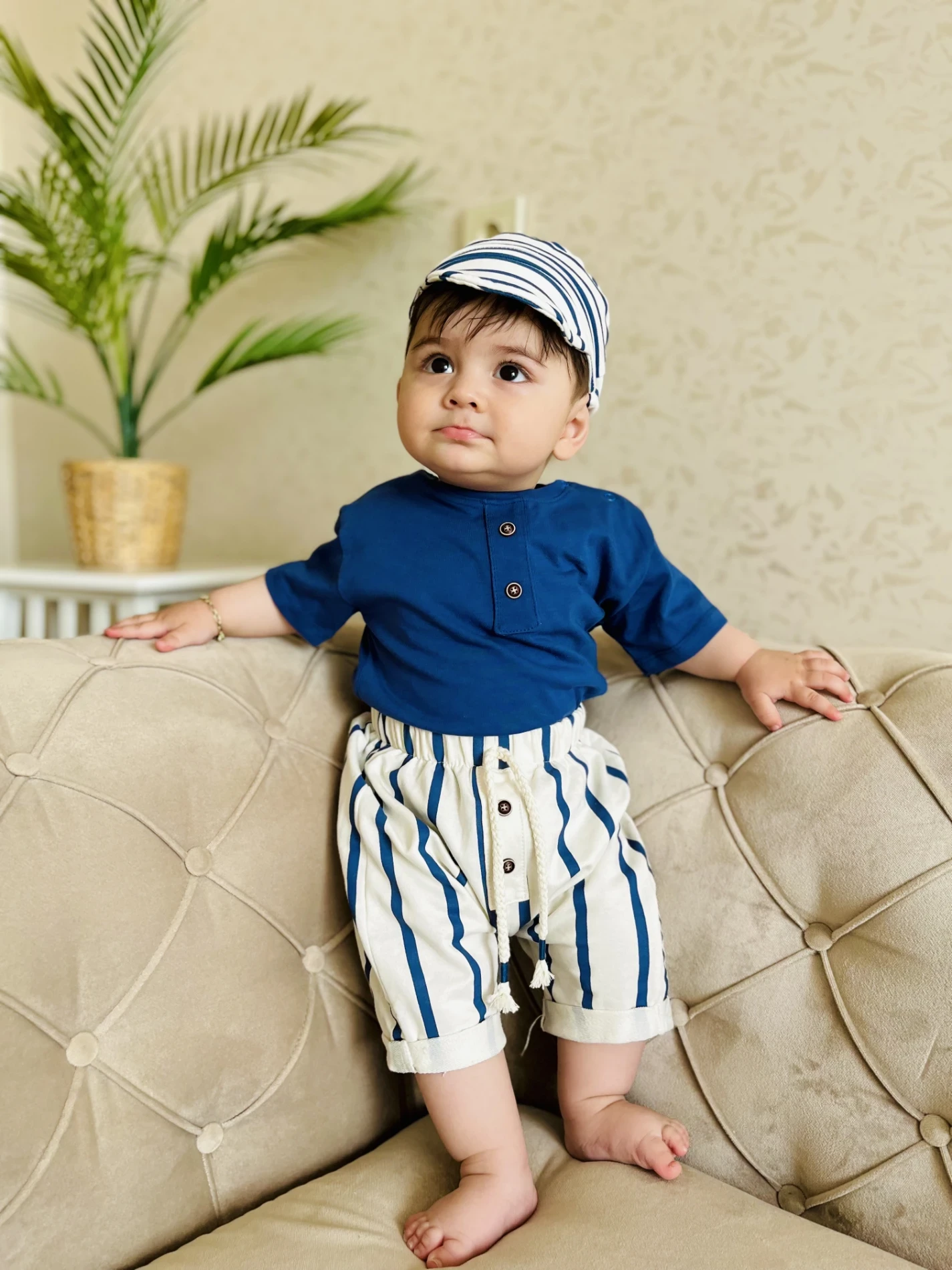 Kasketli Çizgili Şortlu %100 Pamuk 3’lü Takım