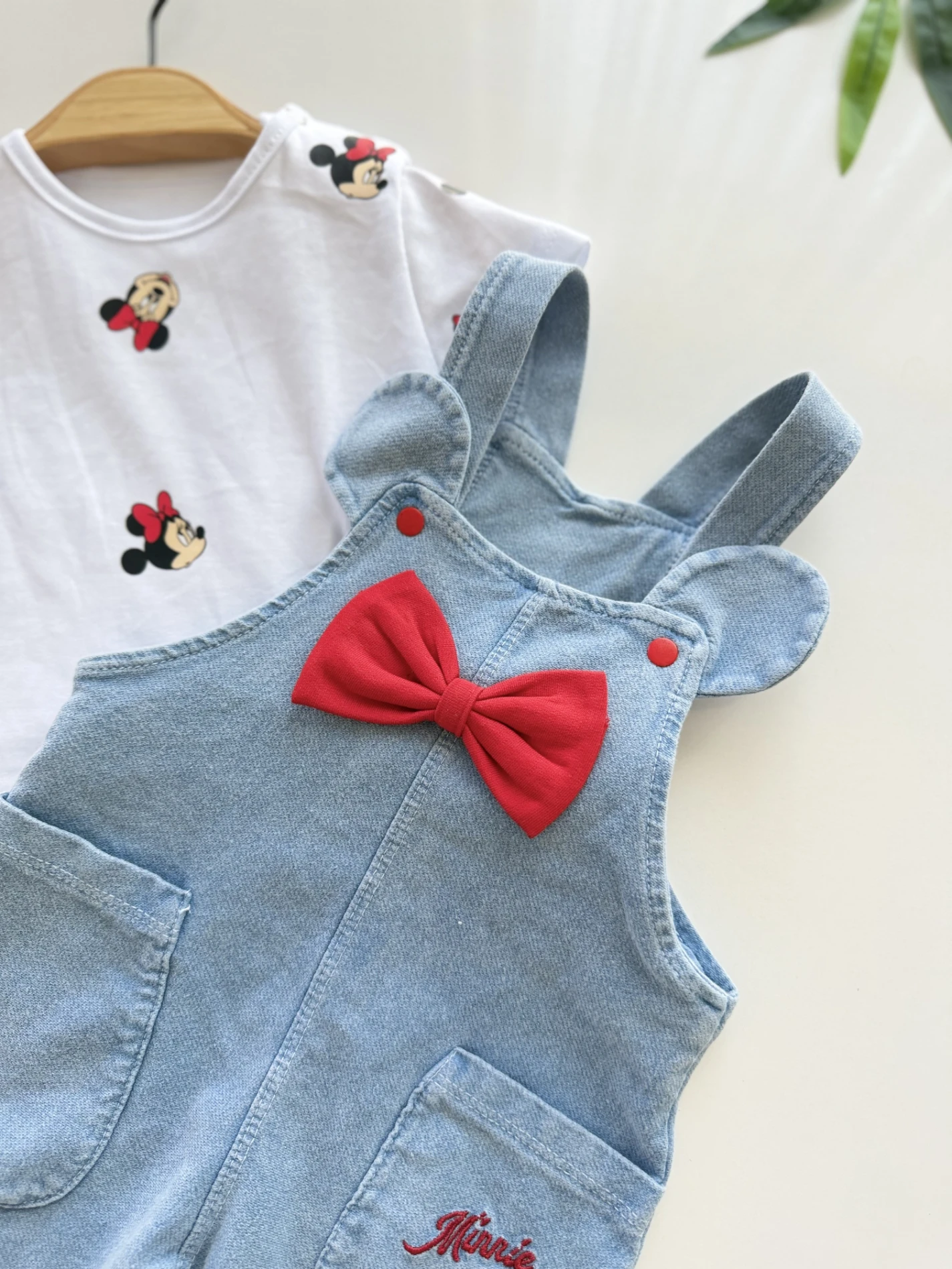 Minnie Mouse Likralı Kot Salopet Body Takım