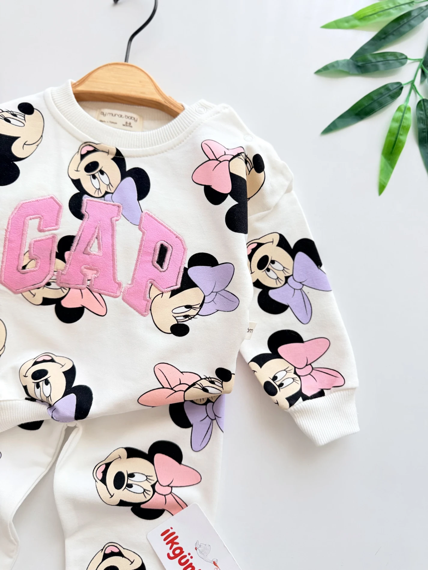 Minnie Mouse Baskılı %100 Pamuk  Marka Baskılı 2’li Mevsimlik Takım