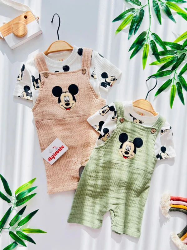 Mickey Mouse Baskılı Tişörtlü Müslin Salopet Premium Kalite İkili Takım