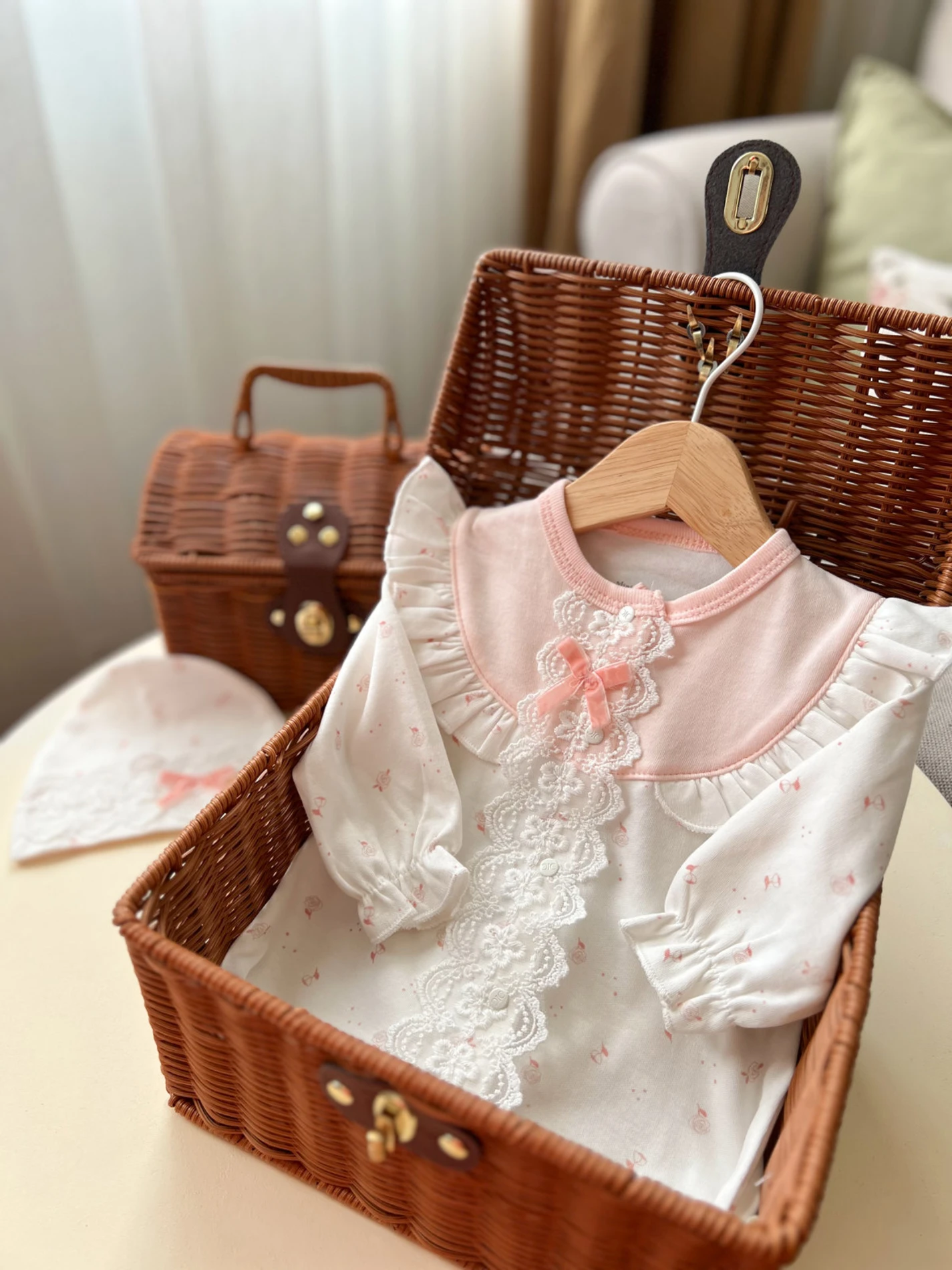 Fiyonk Detaylı Şapkalı %100 Pamuk Tulum 