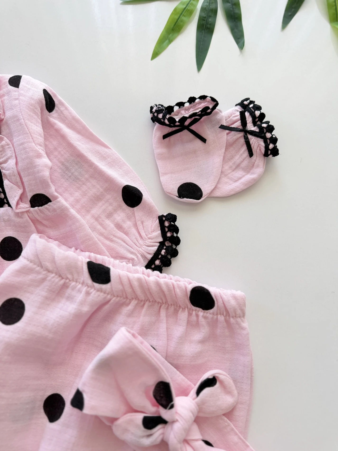 Puantiyeli  %100 Pamuk Yumuşacık Premium  5 Parça Set