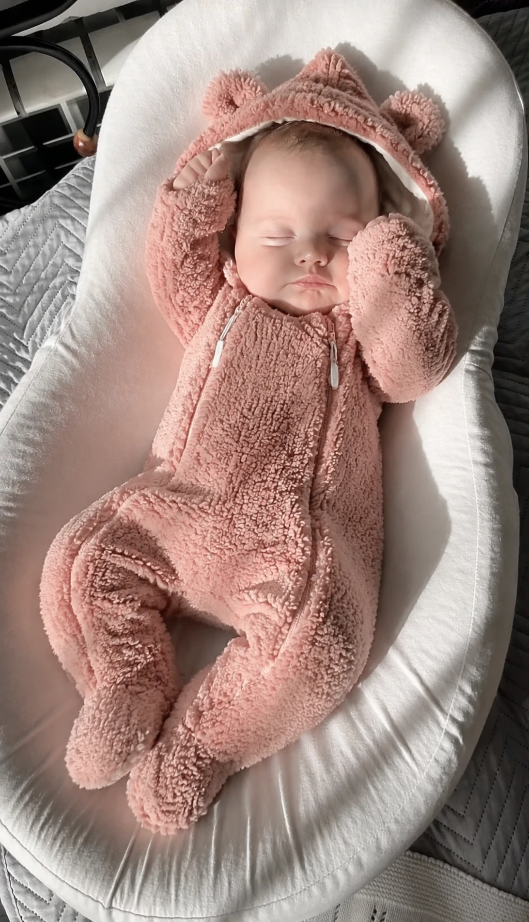 Alice Kuzu Peluş Kulaklı Çift Fermuarlı Tulum PUDRA