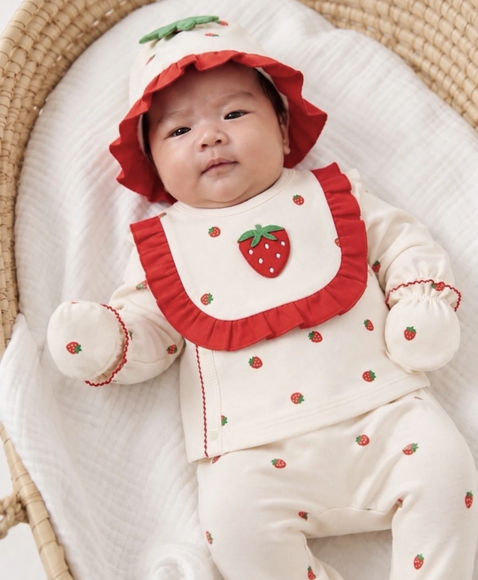 Strawberry   %100 Pamuk Yumuşacık Premium  5 Parça Set