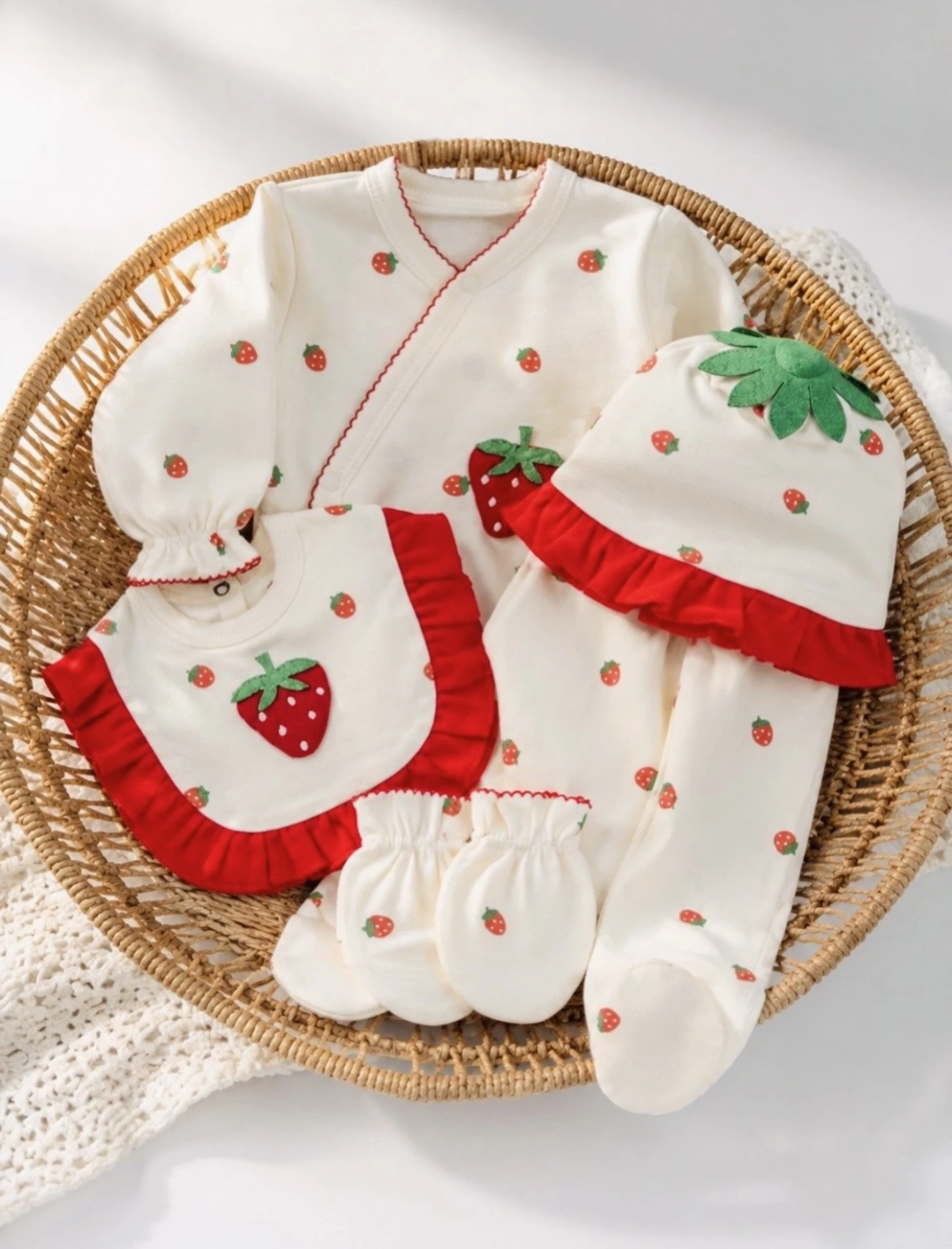 Strawberry   %100 Pamuk Yumuşacık Premium  5 Parça Set