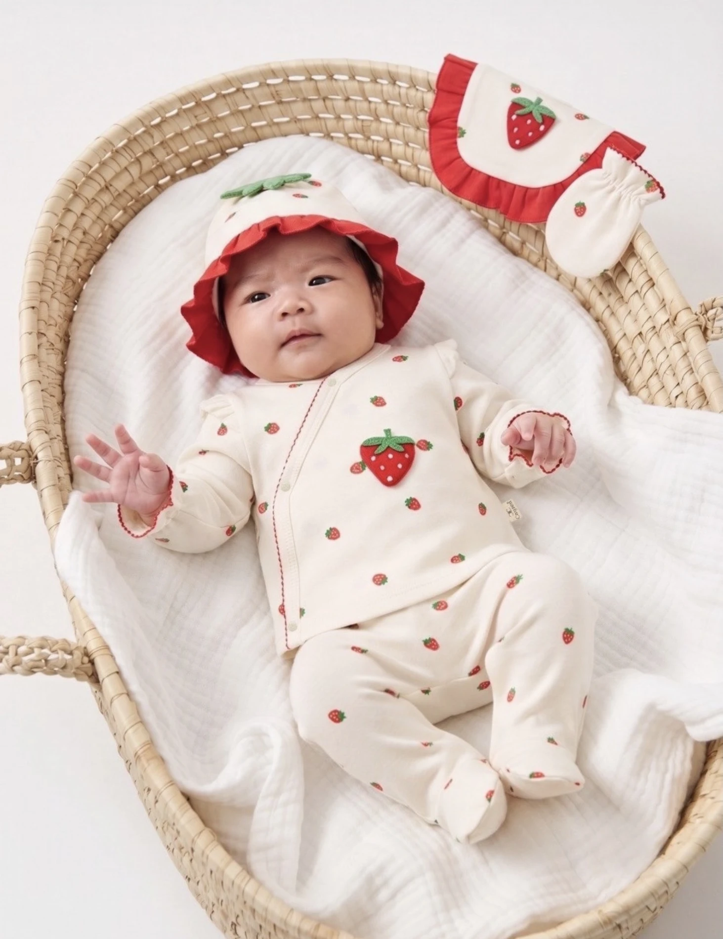 Strawberry   %100 Pamuk Yumuşacık Premium  5 Parça Set