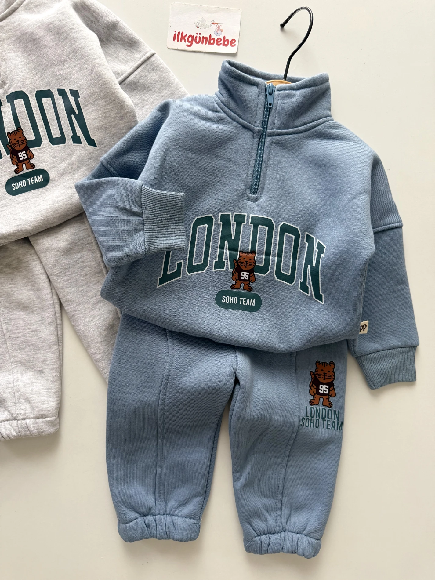 London Dik Yaka 3 İp Şardonlu Kışlık Takım
