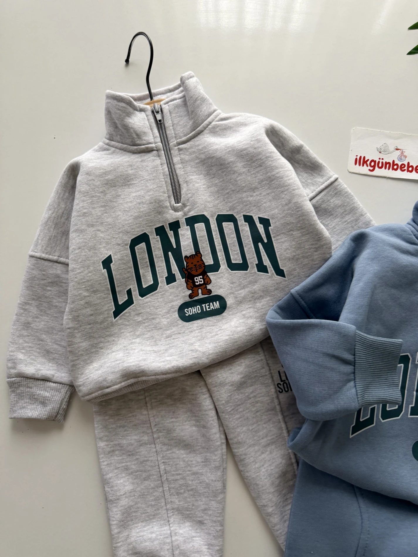 London Dik Yaka 3 İp Şardonlu Kışlık Takım