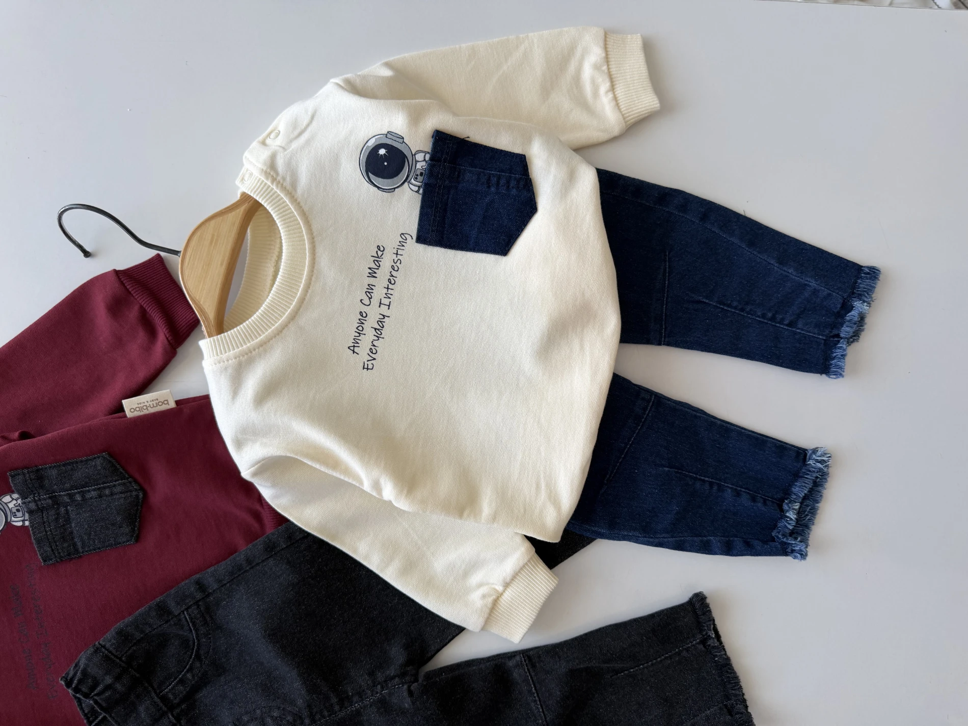 Uzay Temalı Kot Pantalonlu 2’li Takım