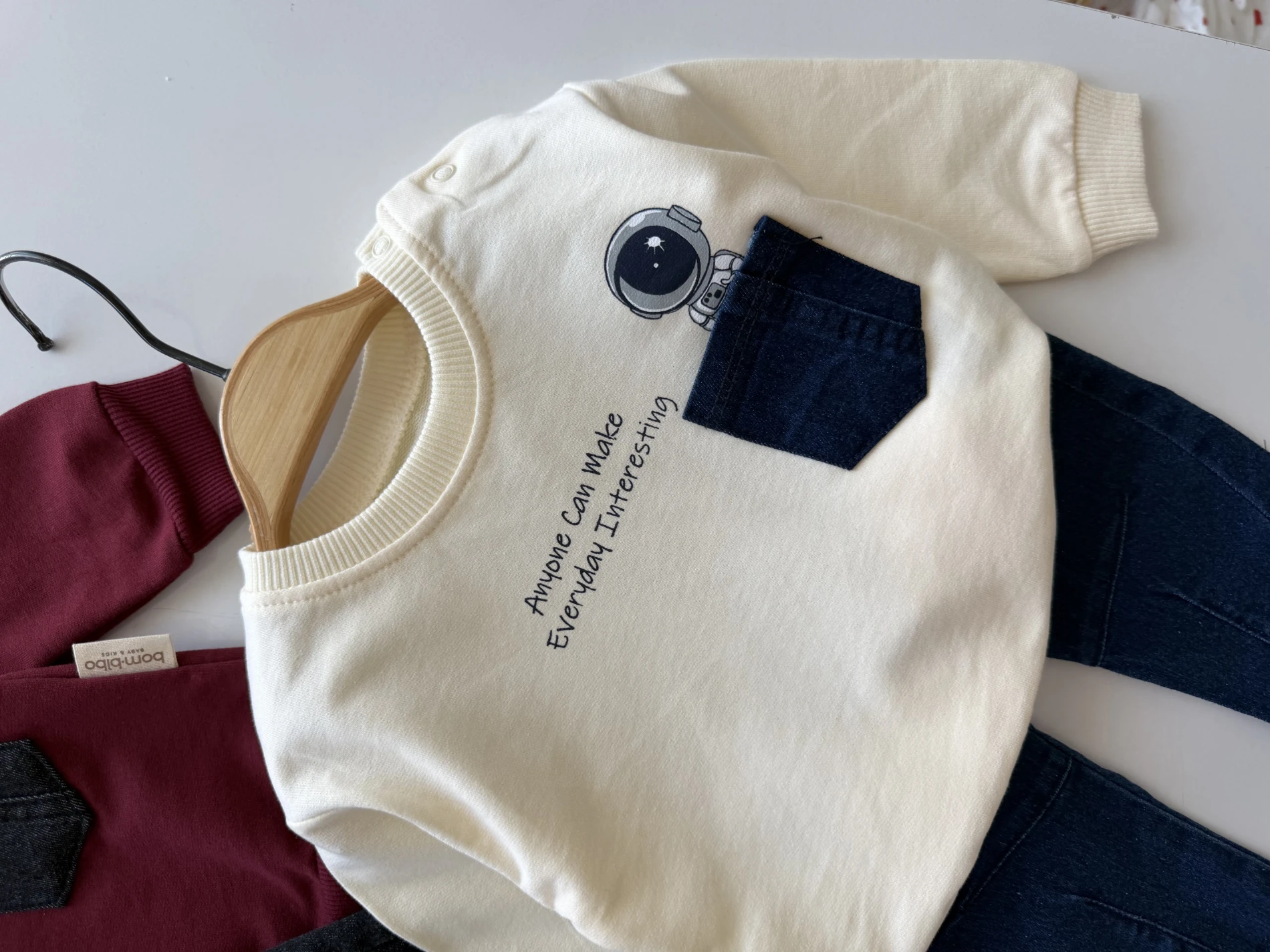 Uzay Temalı Kot Pantalonlu 2’li Takım