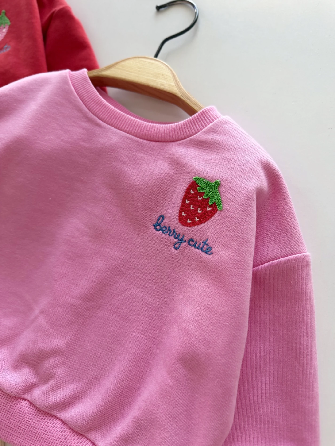 Bery Cute Strawberry Arkası Baskılı  %100 pamuk 2’li takım 