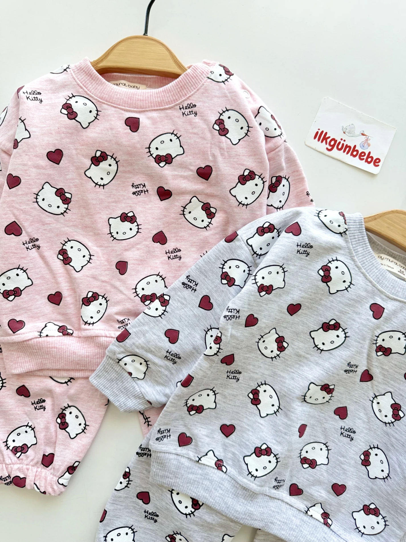Hello Kitty Mevsimlik Takım
