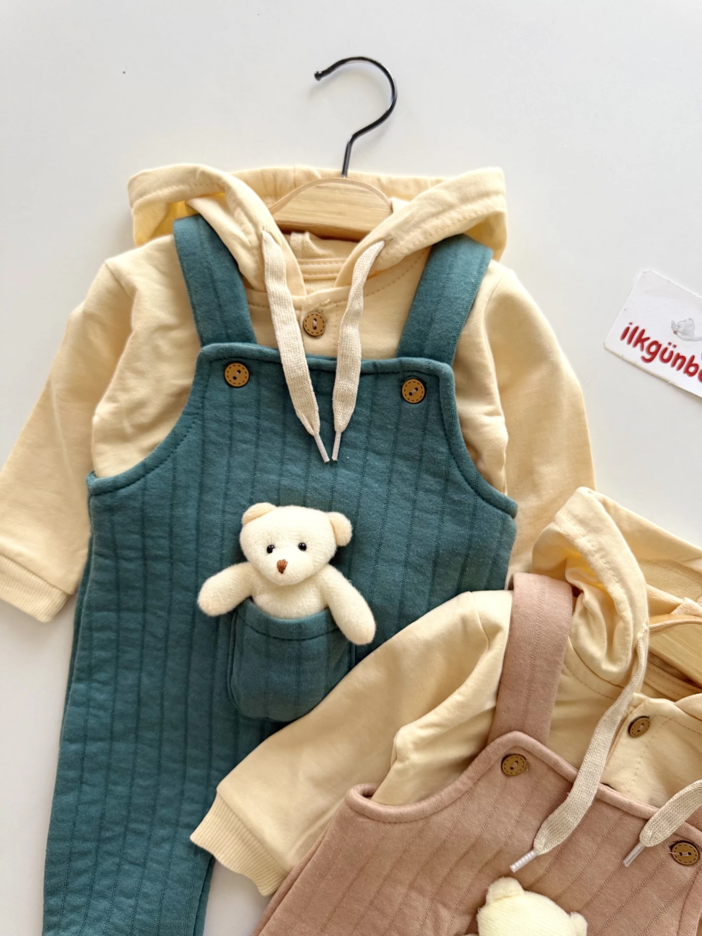 Oyuncak Ayıcıklı Salopetli Kapüşonlu Sweatli 2’li Set