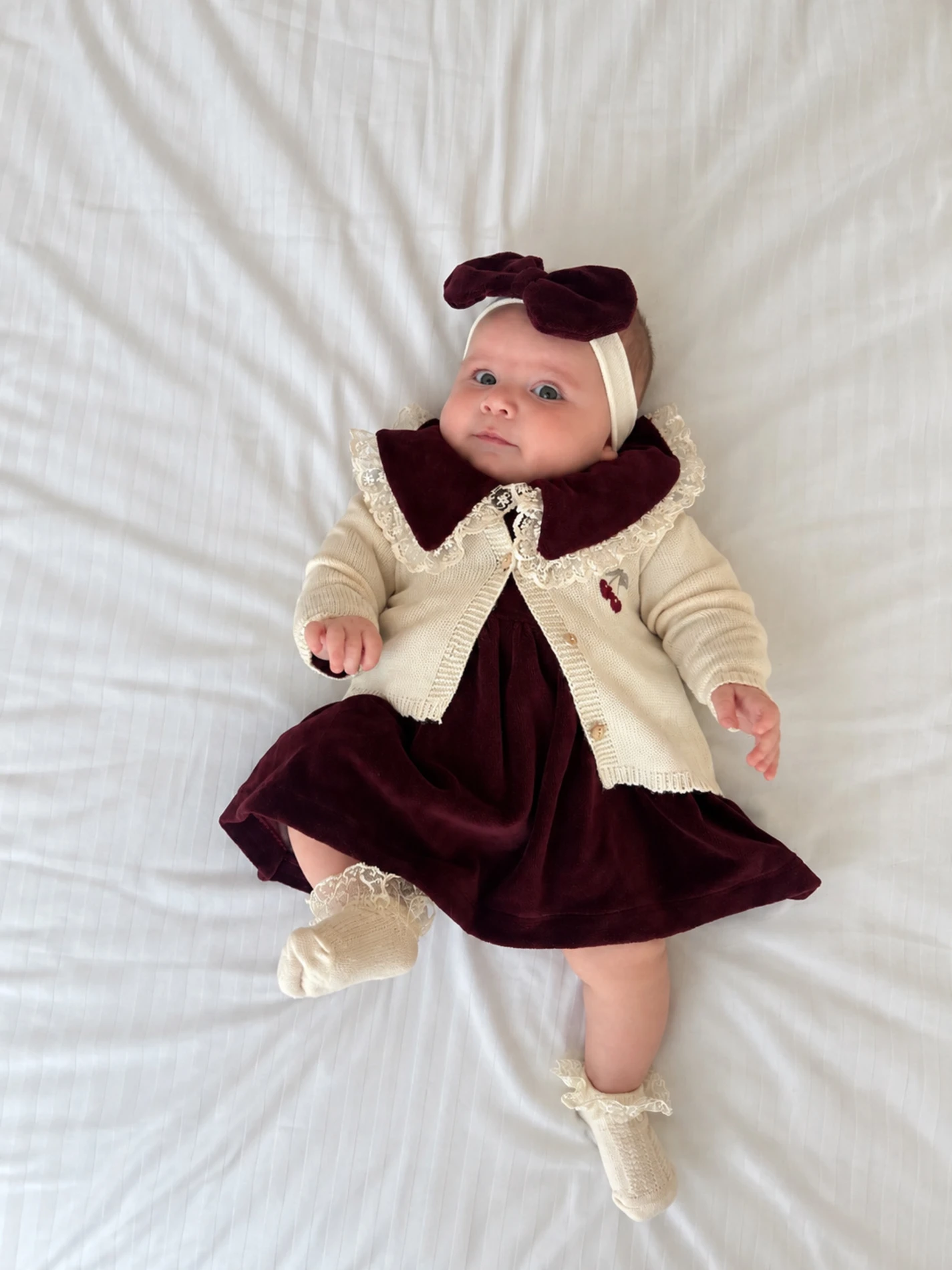 Lady Kadife Elbise Triko Hırka Çorap Ve Bandanalı Özel Kutulu Takım